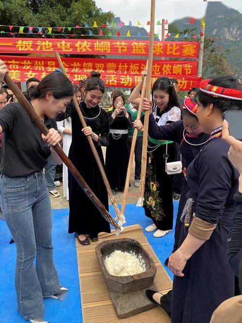 Tin bão gần Biển Đông (Cơn bão Haiyan)